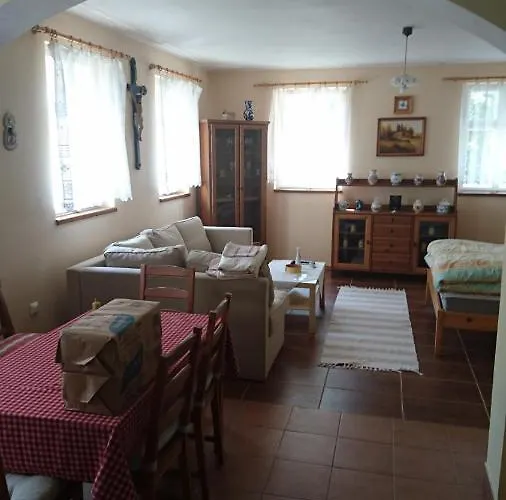 Chalupa Na Samote U Lesa Vakantiehuis Provodov (Zlin)