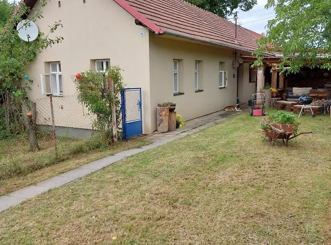 Vakantiehuis Chalupa Na Samote U Lesa